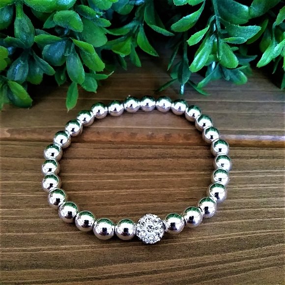 New Silver Hematite and Clear Crystal Bracelet - Picture 2 of 4